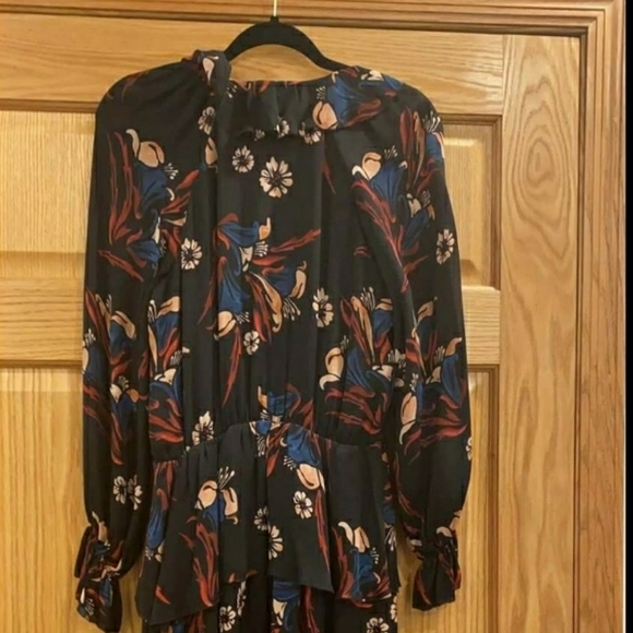 Joie Nour Dress - Picture 9 of 12